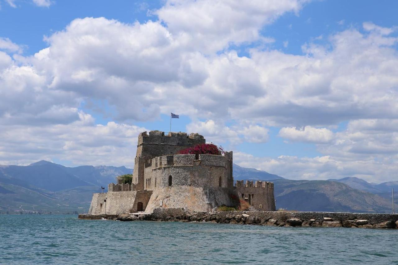 Old Town Apartment Next To Seafront Promenade Nafplio Exterior photo